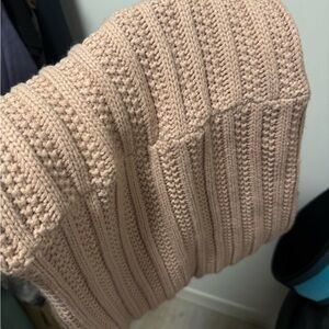 Women's Ribbed Knit Sweater - Tan
